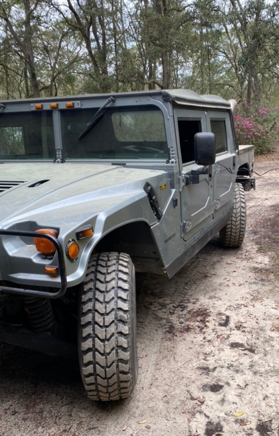 Humvee H-1 with Bulletproof Rear Steer — rear wheel articulated